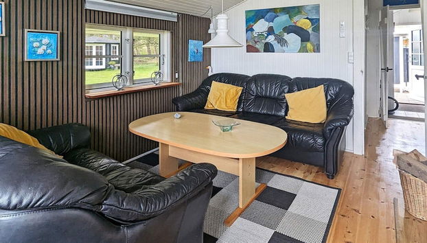 4 Person Holiday Home in Rudkobing - Foto 4, Zona de estar