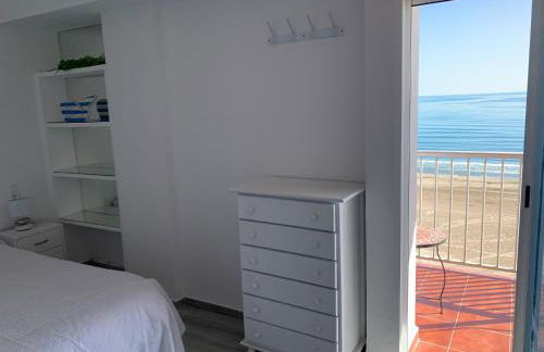 Primera línea en Cullera con piscina. Inmejorables vistas - Photo 24