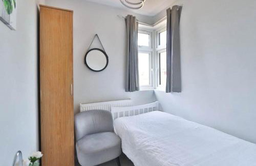 Highfield Home with free parkings, Surbiton, Kingston upon Thames, Surrey, Greater London , UK - Foto 5