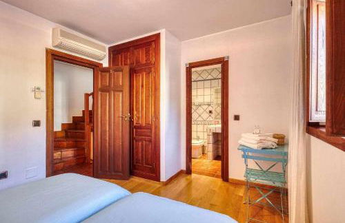 Casa Cuesta del Reloj - Photo 12