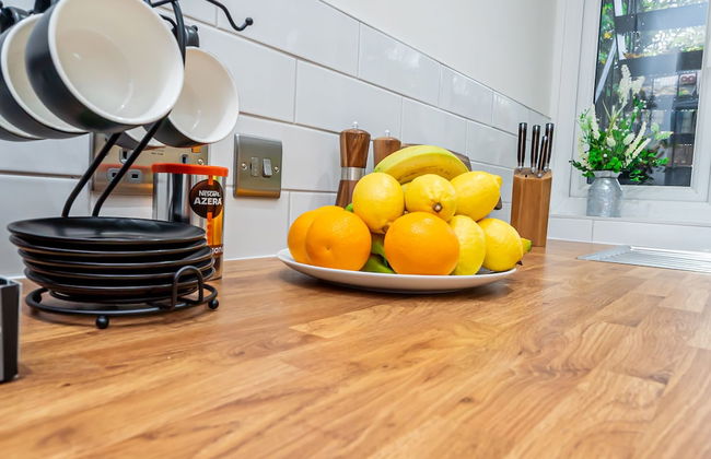 Stunning 2-bed Apartment in Purley - Croydon Gem - Foto 9