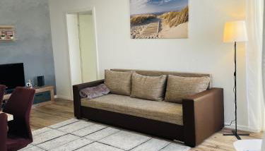 Modern & Elegant 2-Room Apartment - Foto 2