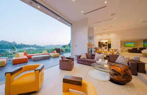 Beverly Hills Ultra Luxury Villa with Pool and Theatre - Foto 2