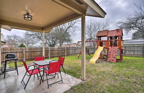 Pet-Friendly San Antonio Home w/ Yard & Patio! - Foto 1
