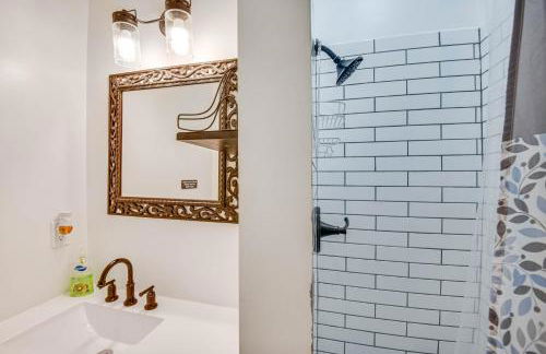 Hampton Sanctuary with Fire Pit and Fenced Yard! - Foto 28