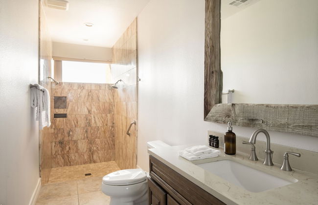 Buena Vista by Avantstay Massive Outdoor Oasis w Pool Spa Firepit - Foto 35