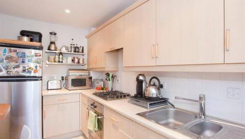 Walking distance to racecourse and city centre - Foto 2