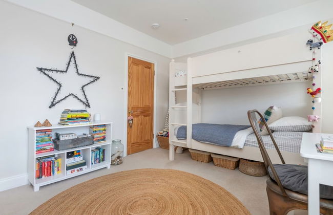 3-bedroom Home in Richmond - Ideal Family Living - Foto 9