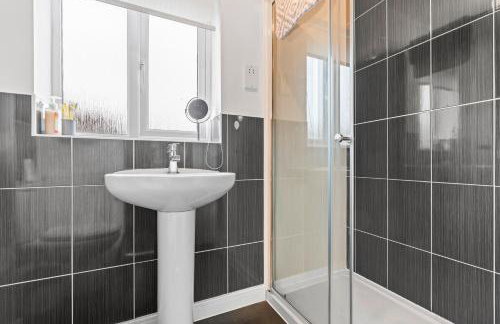 #16 Detached Stunning Lux 3 Bed home Parking NEC - Foto 26