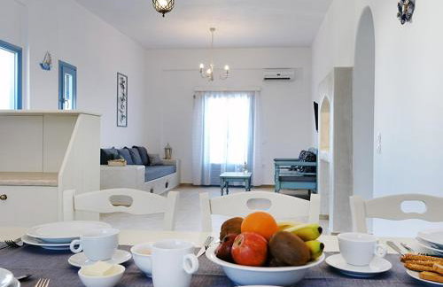 Flora Apartments - Photo 1