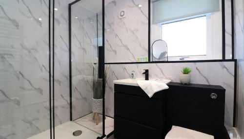 Modern 2 Bedroom Cottage Flat - Foto 5