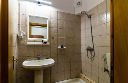 Elation Rooms - Foto 26