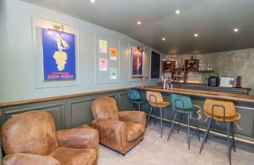 Beacon House - Photo 8