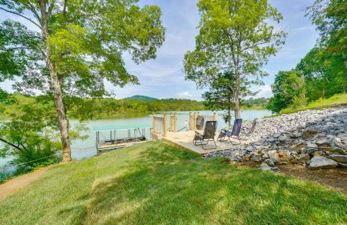 Boat Dock Pet-Friendly Douglas Lake Getaway! - Foto 28