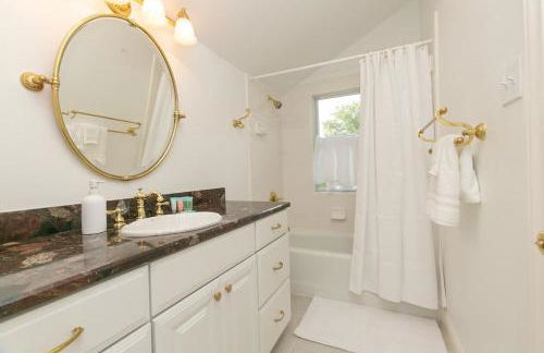 Spicewood Lodge W/pool, Hottub - Foto 50