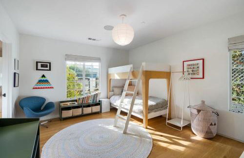 The Hummingbird - Perfect for a family of 4 - Photo 28