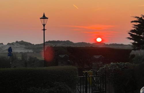 Ismay Dining Room Suite - Titanic Interest - Foto 27