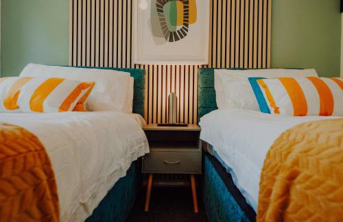 NovaCrest - Stylish 3 Bedroom with Parking - Sleeps 5 - Foto 34