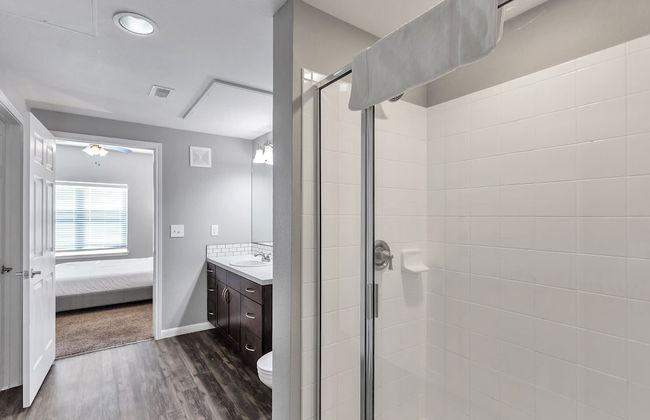 Charming 1BD in Trendy West End Neighborhood - Foto 23