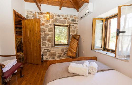 Cheerful 3 bedroom cottage with indoor fireplace - Foto 29