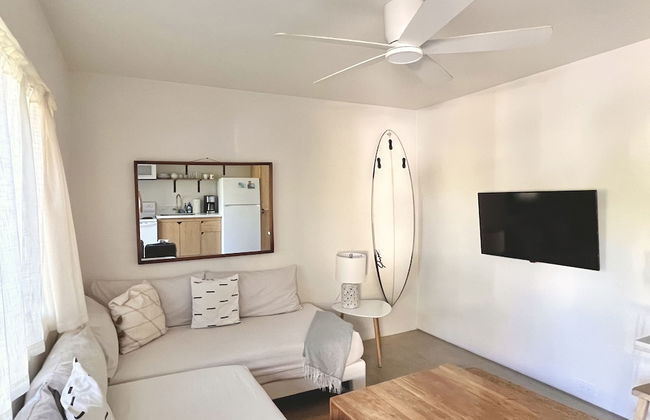 Akule Clubhouse: Awa 1 Bedroom Apt by the Beach 1 Condo by RedAwning - Foto 6