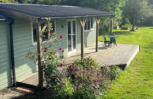 Country garden lodge on Devon Cornwall border - Foto 1