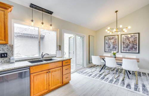 Idyllic Tustin Home with Private Patio and Grill - Foto 9