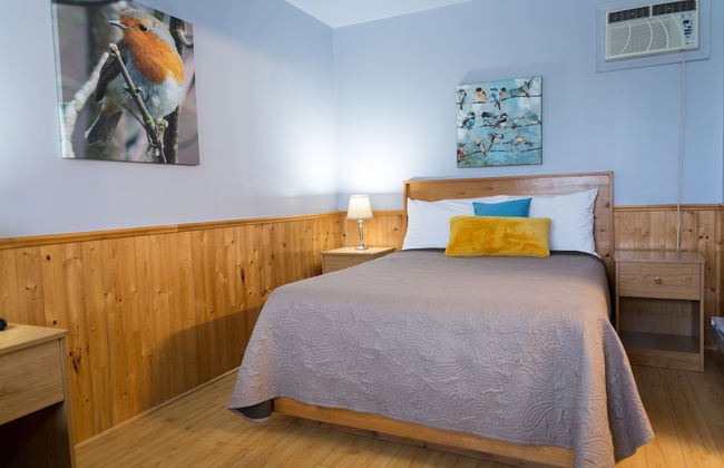 Middle Brook Cottages & Chalets - Photo 17