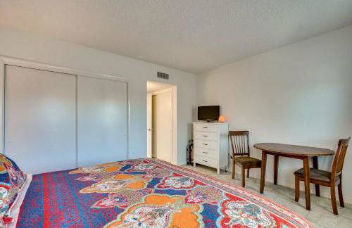 Tranquil Green Valley Home with Screened Porch - Foto 11