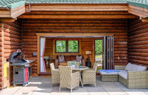 Hunters Lodge - Photo 6