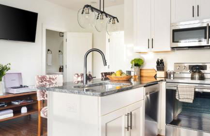 Hart Suite Buyout 1 by Avantstay Two Town House Buyout w/ Modern Amenities in Nashville! - Foto 2