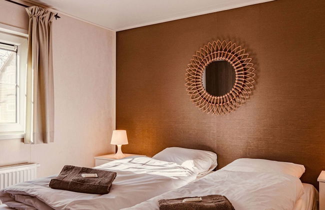 Holiday Home With Terrace in Giethoorn - Photo 3