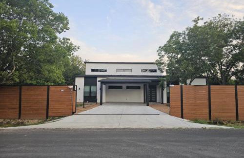 Spa Steam Room Jacuzzi Pool Events - Photo 21