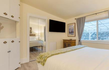 Cottage By The Bay by Avantstay 0.5mi to Beach! - Foto 38