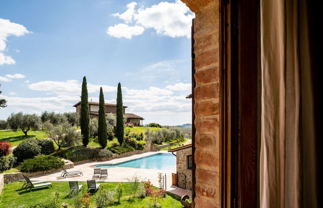 Mormoraia - Photo 39