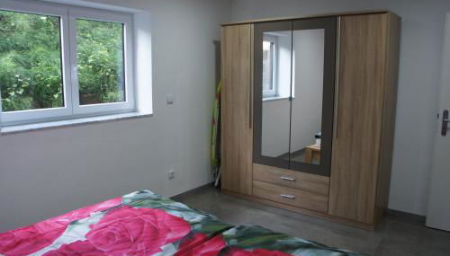 2- Zimmer-Wohnung, Nähe Phantasialand, Palmenparadies, Köln, Bonn - Foto 5, wardrobe