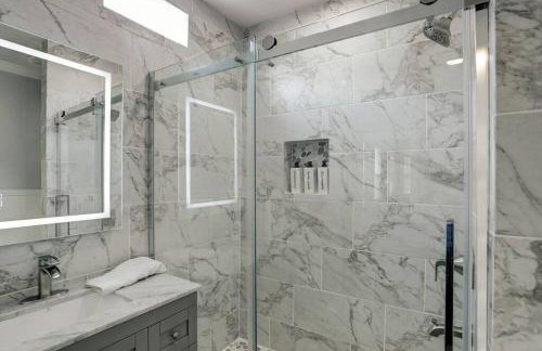 Renovated Beach Bungalow! - Foto 8