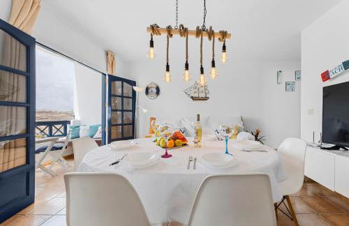 Home2Book Charming Apt Caleta de Caballo Beach - Foto 14