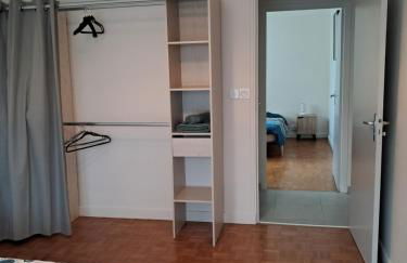 Le 8 - Appartement 2 chambres calme, tout confort, parking privé gratuit, à 2 pas des Allées Provençales - Photo 10