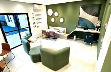 Moema URBAN Heaven - Piscina - Prox Metro - Prox Sh Ibirapuera - Cama Queen - Internet 500mbps - Ar cond - Cozinha completa - Academia - Churrasqueira - Foto 57