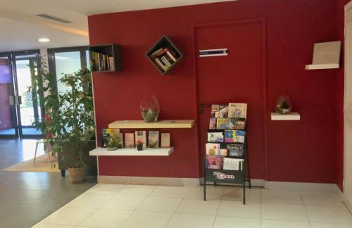 STUDIO PRADO PLAGE PISCINE TERRASSE - Foto 41