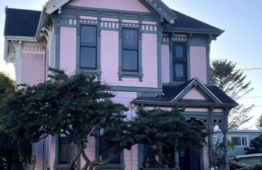 Charming Unique Themed Victorian Elegance - Foto 37