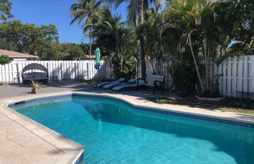 5 BR House 4 Minutes from the Beach - Foto 22