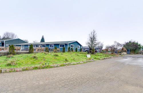 5 Mi to Hillsboro Vintage-Style Home with Fire Pit - Foto 24