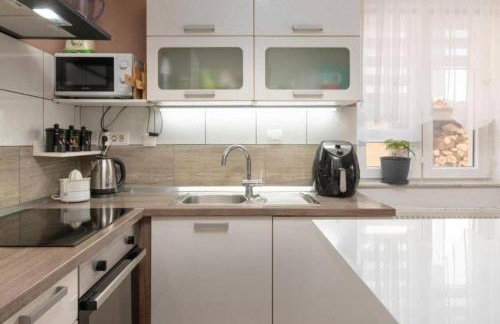 Casa Sara and Sasha near Motovun with private pool - pet friendly truffle paradise - Foto 31