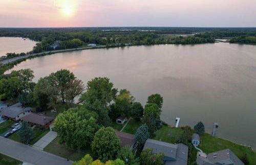 Hugo Home, Direct Lake Access and Private Dock! - Foto 41