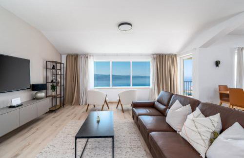 Villa Atopos with heated private pool, 5 bedrooms, Cinema room, panoramic sea views - Foto 12