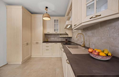 Villa Antonia - Private Pool & Panorama Kvarner View by 22Estates - Foto 10