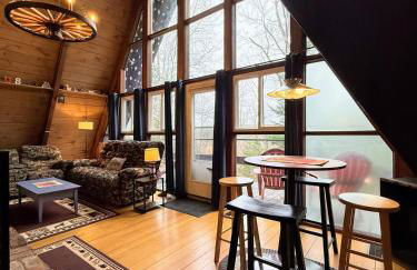 4M Cozy A-Frame in Bethlehem, NH - Fireplace, Firepit & Close to Skiing & Trails, Dogs welcome! - Photo 1