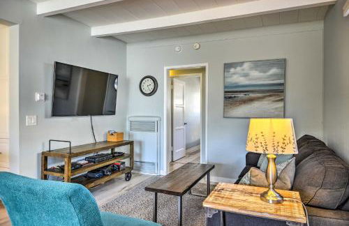 Remodeled Ventura Beach Home with Yard and Fire Pit! - Foto 11